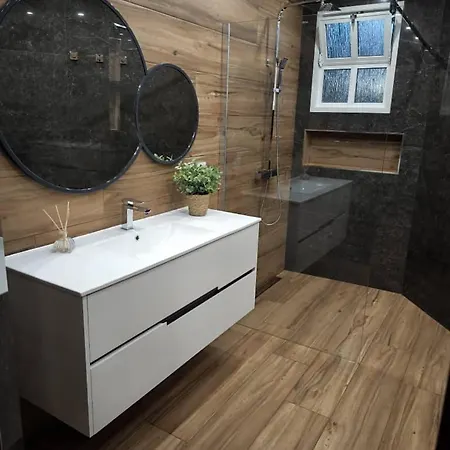 Cumbres Semesterbostad