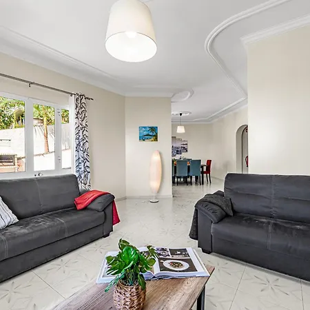 Cumbres Semesterbostad *