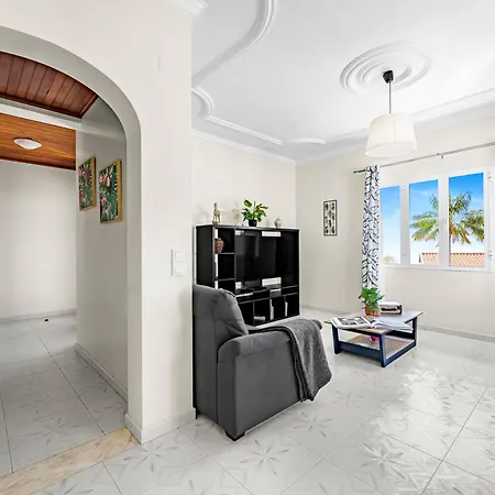 Cumbres Tatil Evi Funchal