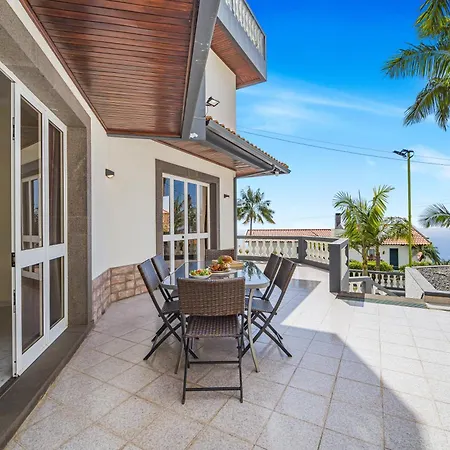 Cumbres فونشال